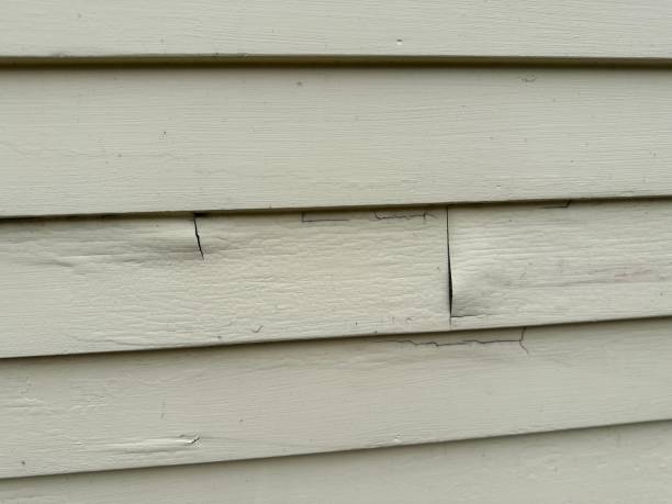 How To Choose The Right Materials for Your Siding Installation in 'Drum Point, MD